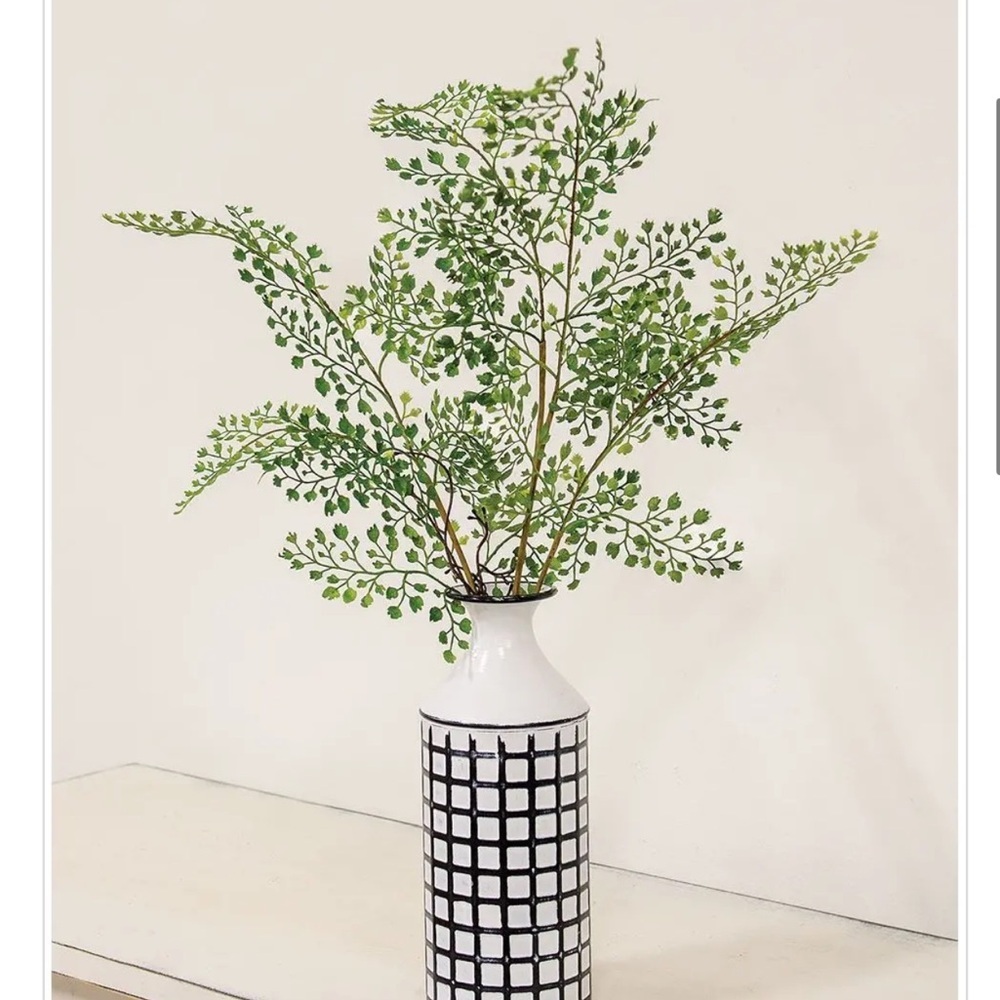 Col House Designs Maidenhair Fern Bush 21.5” Faux Greenery Decor, NWT